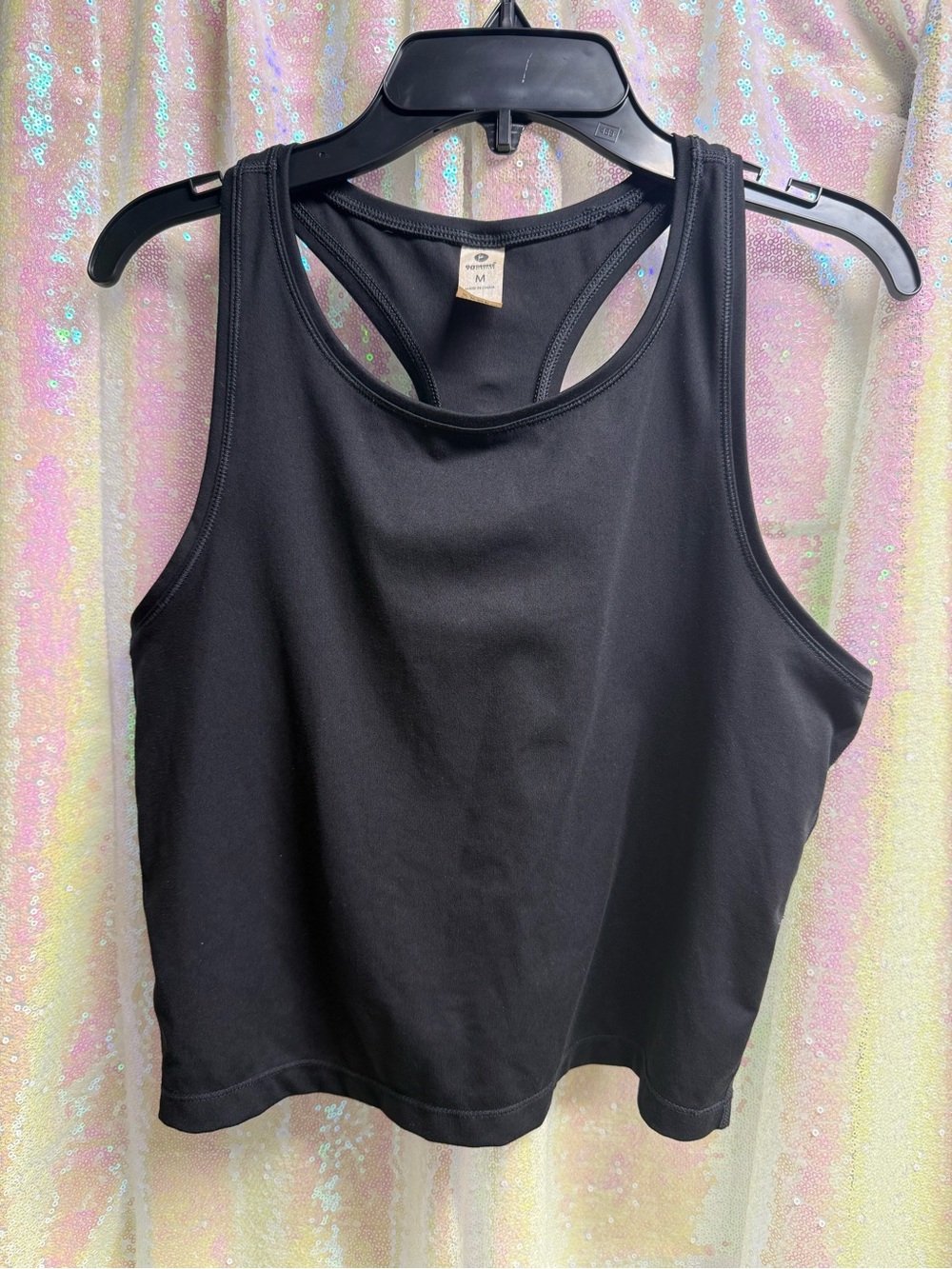 Women's 90 Degree Black Racerback Cropped Tank Top - size M